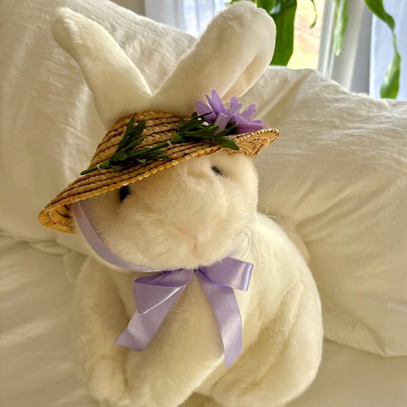 Vintage Easter A&A Bunny Rabbit Plush White Floppy Friends Stuffed Animal - Picture 1 of 8